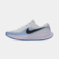Nike revolution 8