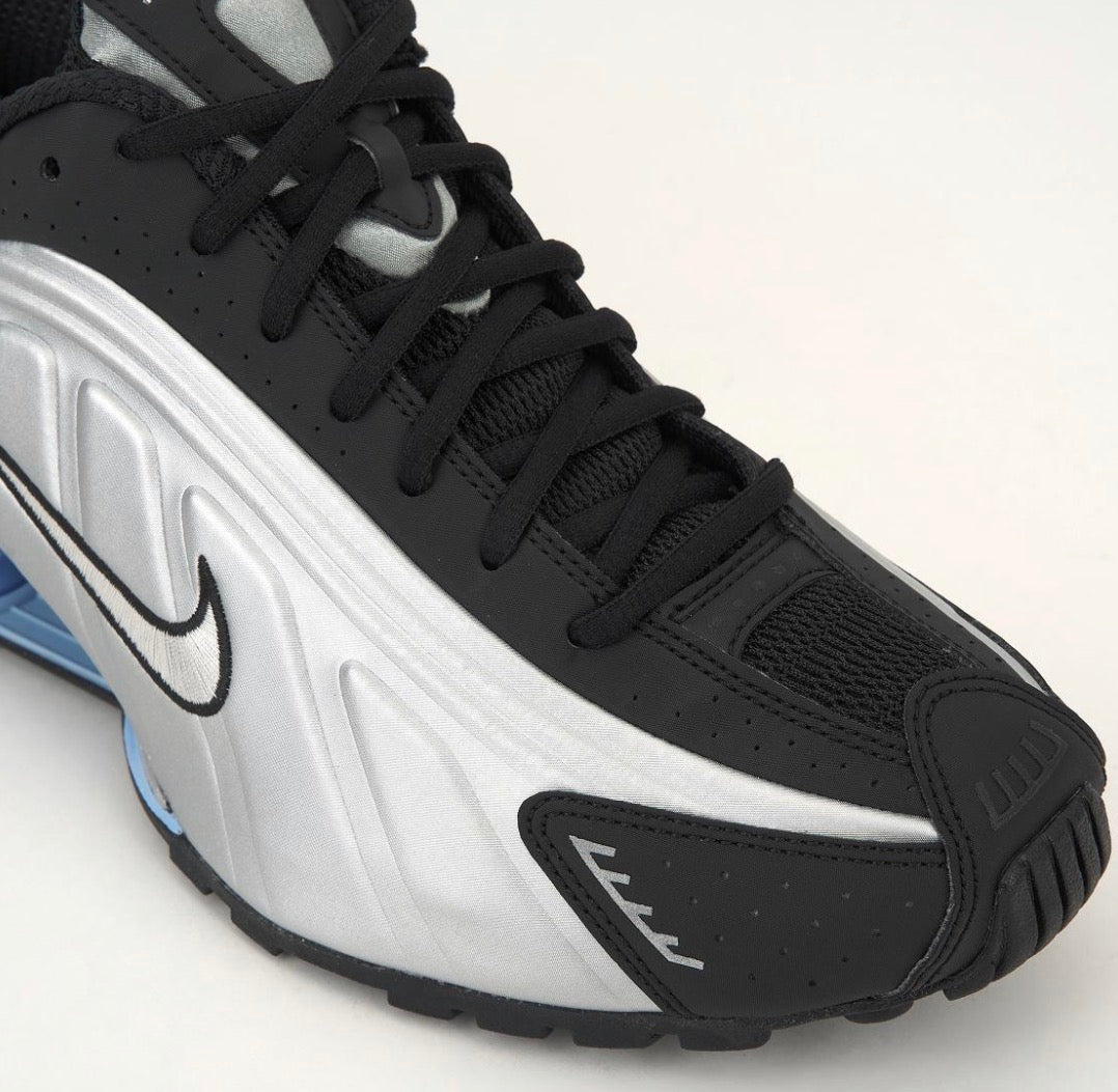 Nike Shox R4 psychic blue